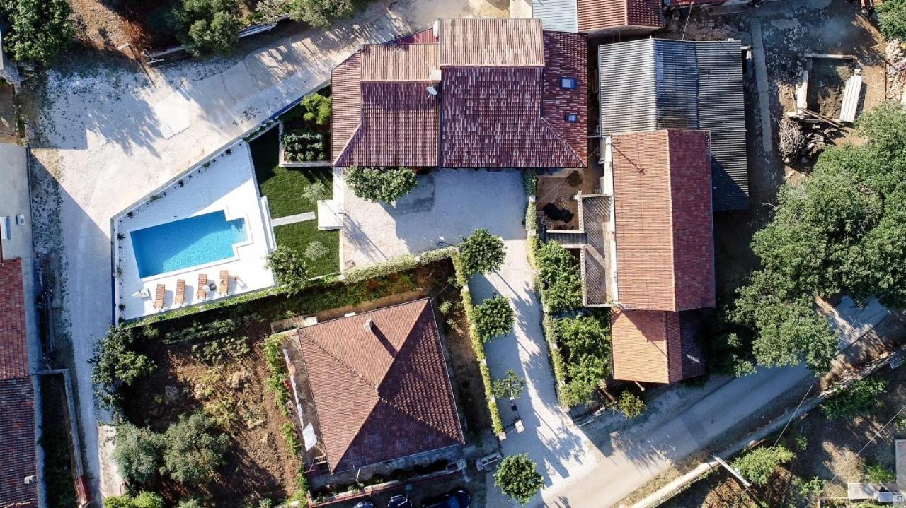 Villa Navita Augustinus With Pool Debeljak エクステリア 写真